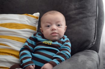 3-month_monkey-stripes_arm-chair-chubster